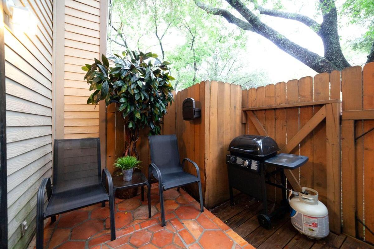 Comfort And Style In Two Bedroom Townhouse San Antonio