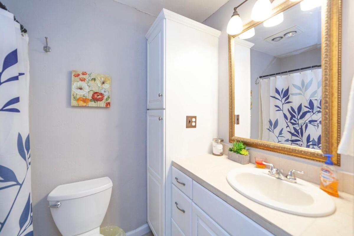 Comfort And Style In Two Bedroom Townhouse * San Antonio