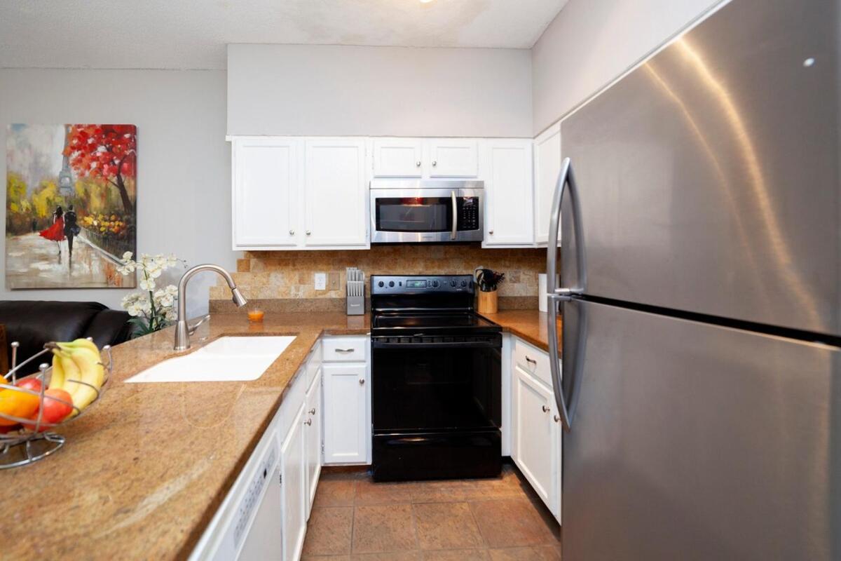 Apartment Comfort And Style In Two Bedroom Townhouse